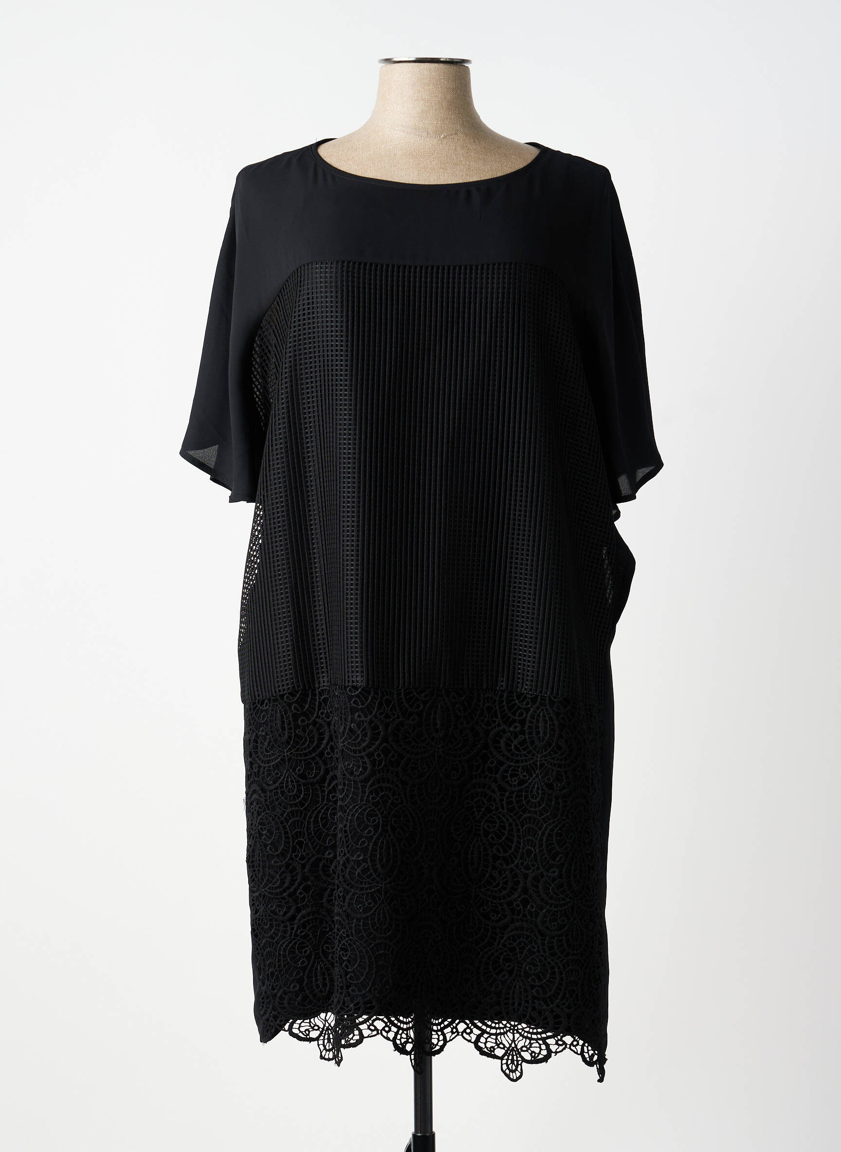 Robe mi-longue coupe fluide manches courtes noir ANDAMIO femme