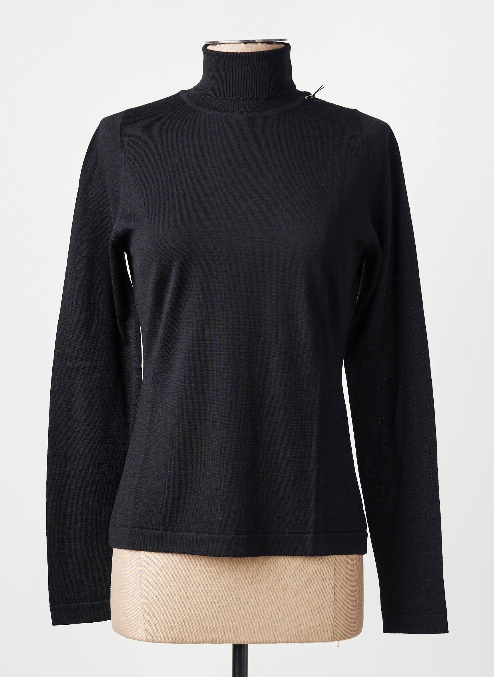 Pull col roulé coupe cintrée manches longues noir MONTAGUT femme