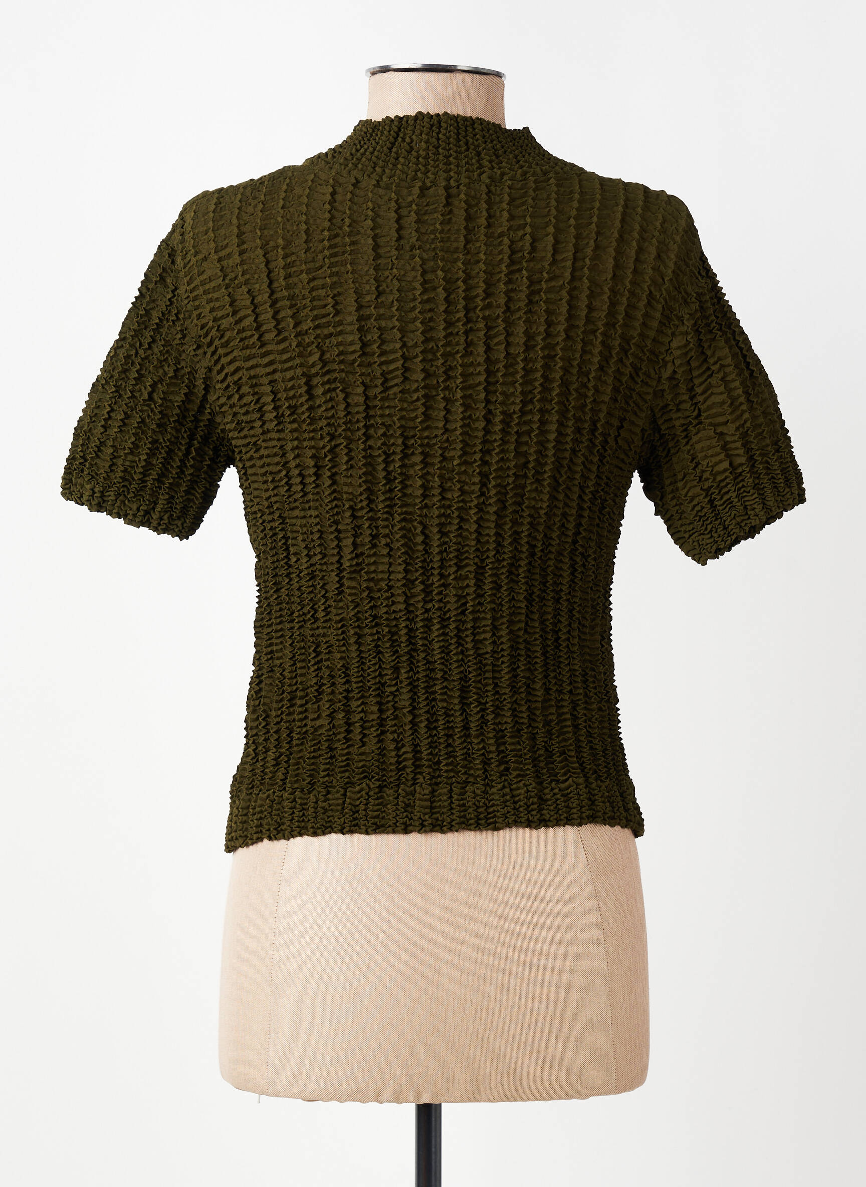 Top tissage crêpe manches courtes vert KATMAI femme