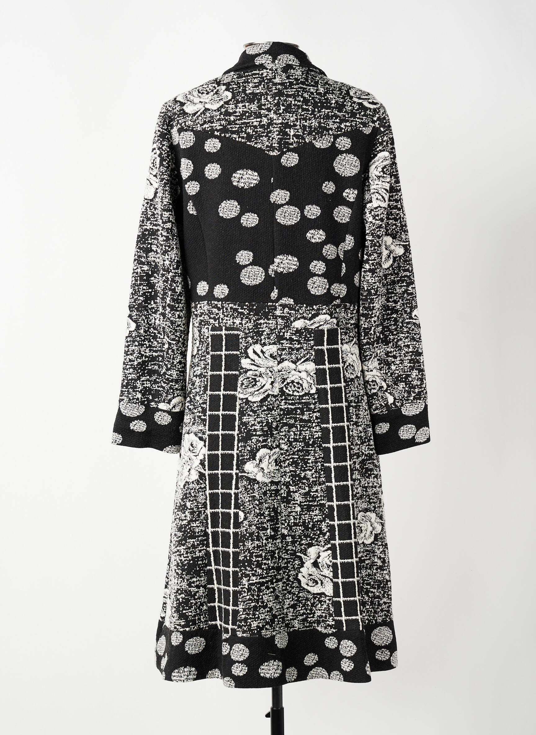 Manteau long coupe cintrée sans capuche noir MERI & ESCA femme