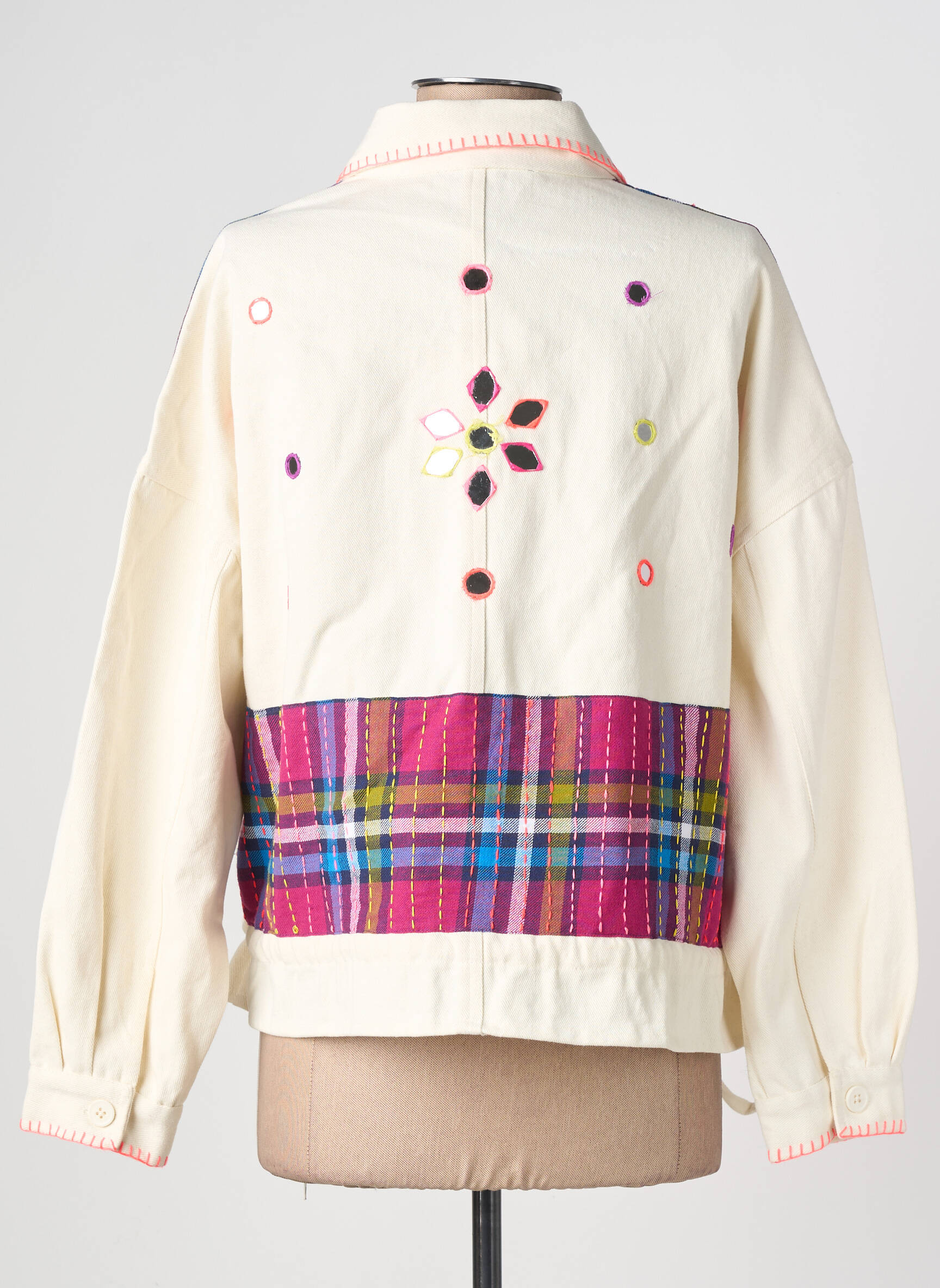 Veste casual poignets boutonnés avec fente beige GOLD AND SILVER femme