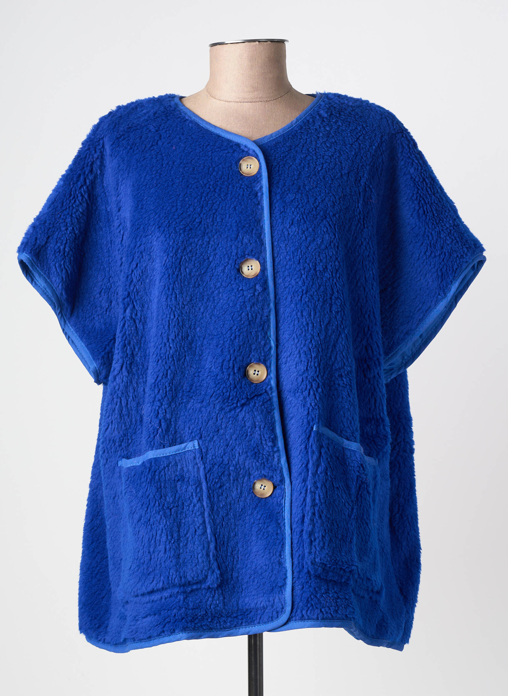 Gilet manches courtes coupe droite bleu J&L femme