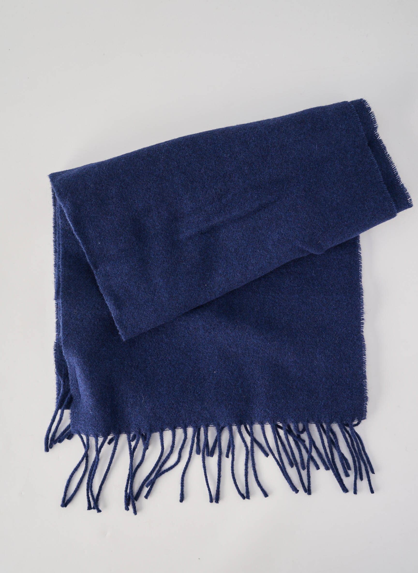 Echarpe finition franges bleu SERGE BLANCO homme