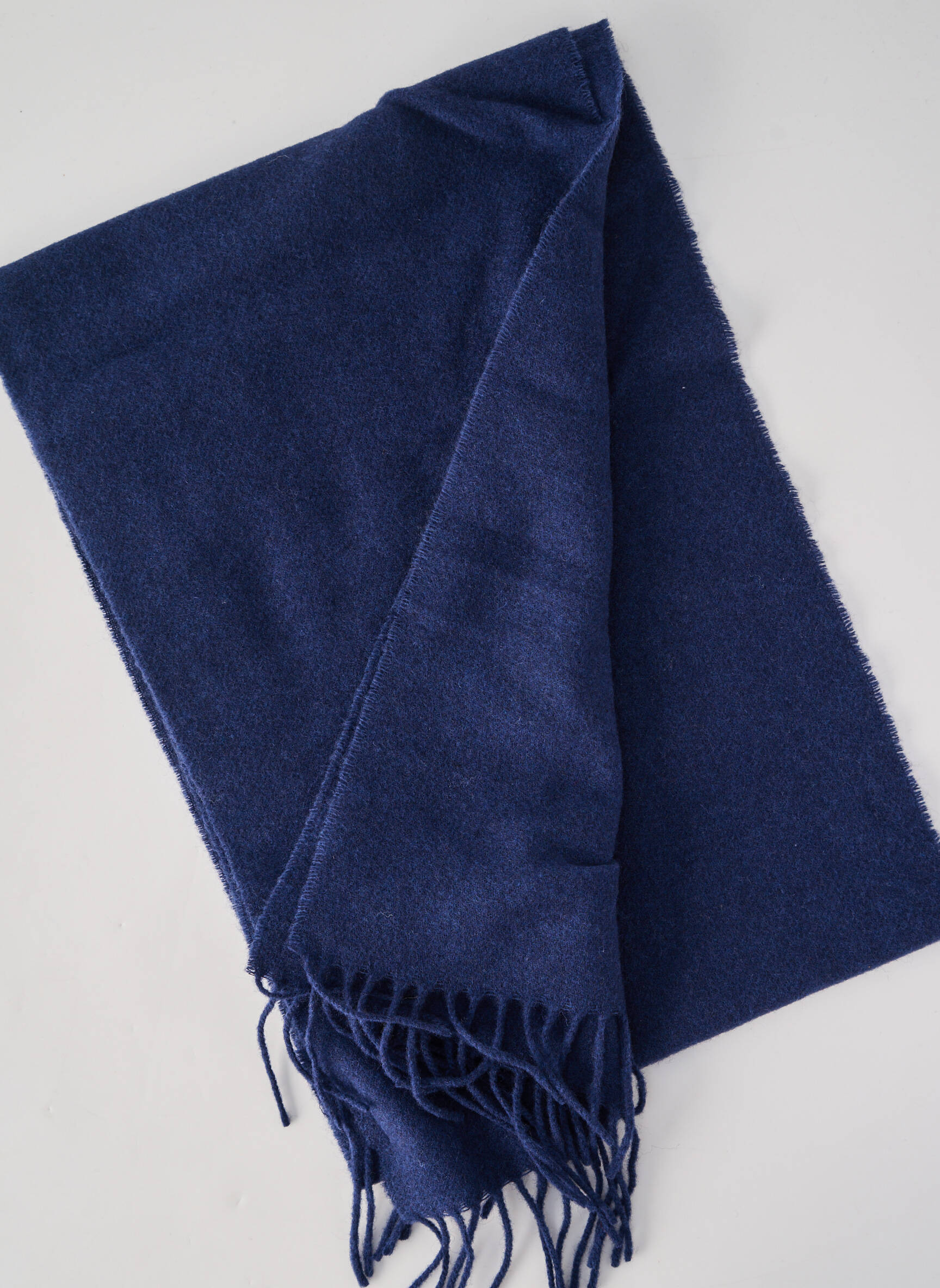 Echarpe finition franges bleu SERGE BLANCO homme
