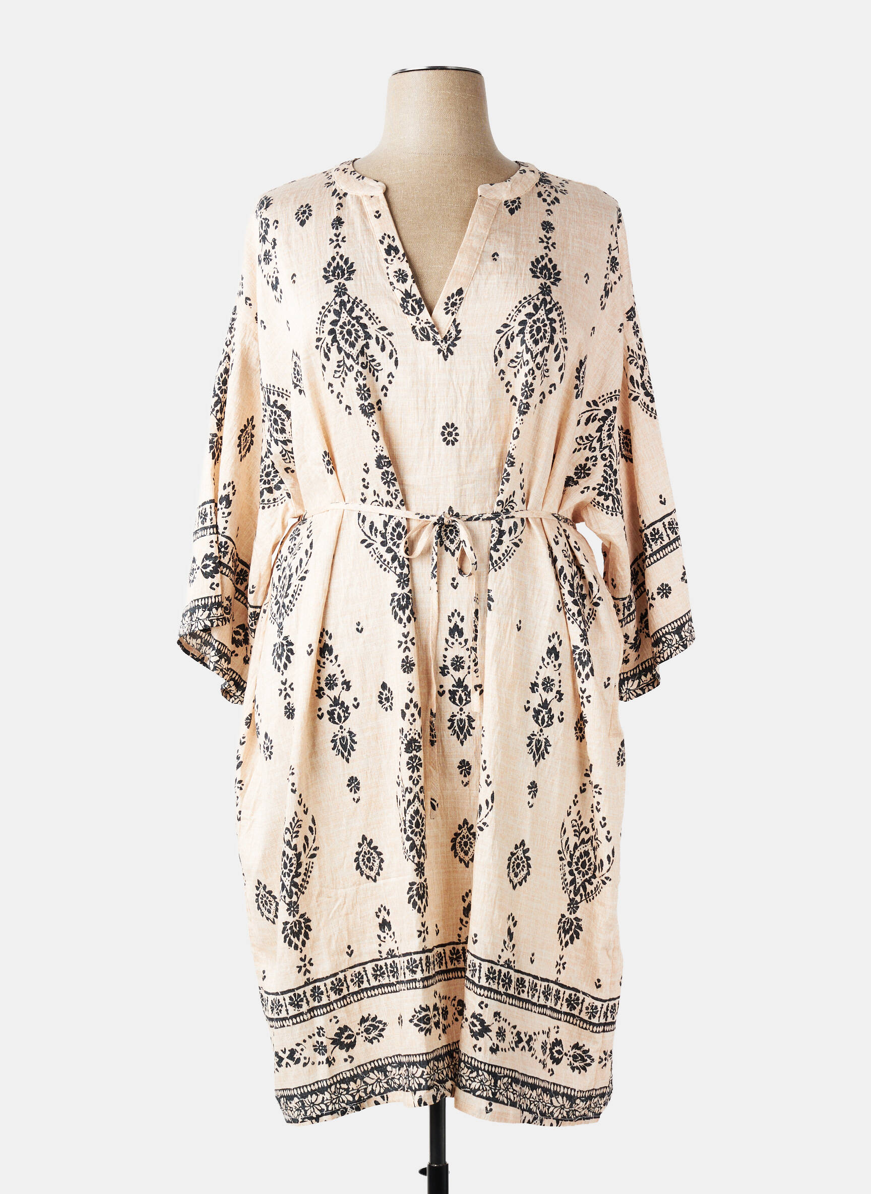 Robe mi-longue coupe fluide manches 3/4 beige ONLY CARMAKOMA femme