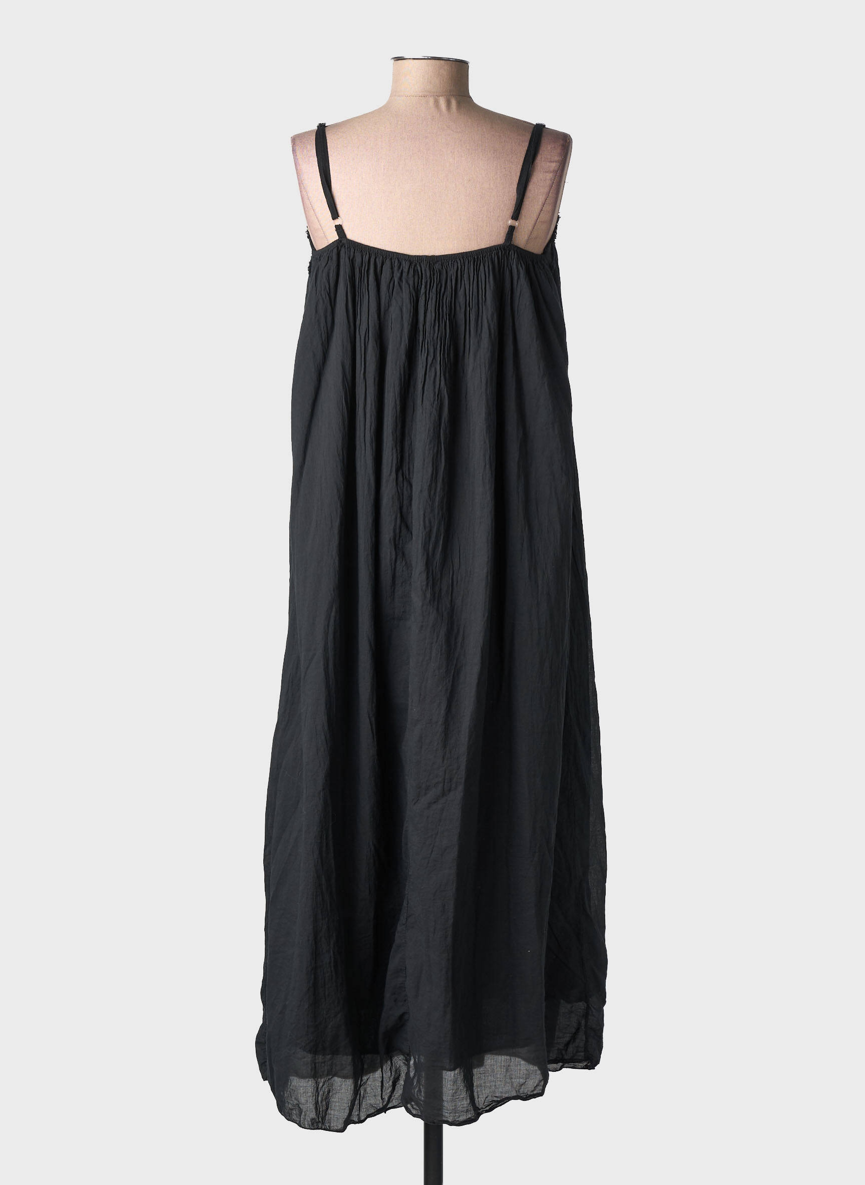 Robe longue coupe fluide fines bretelles noir NEW COLLECTION femme