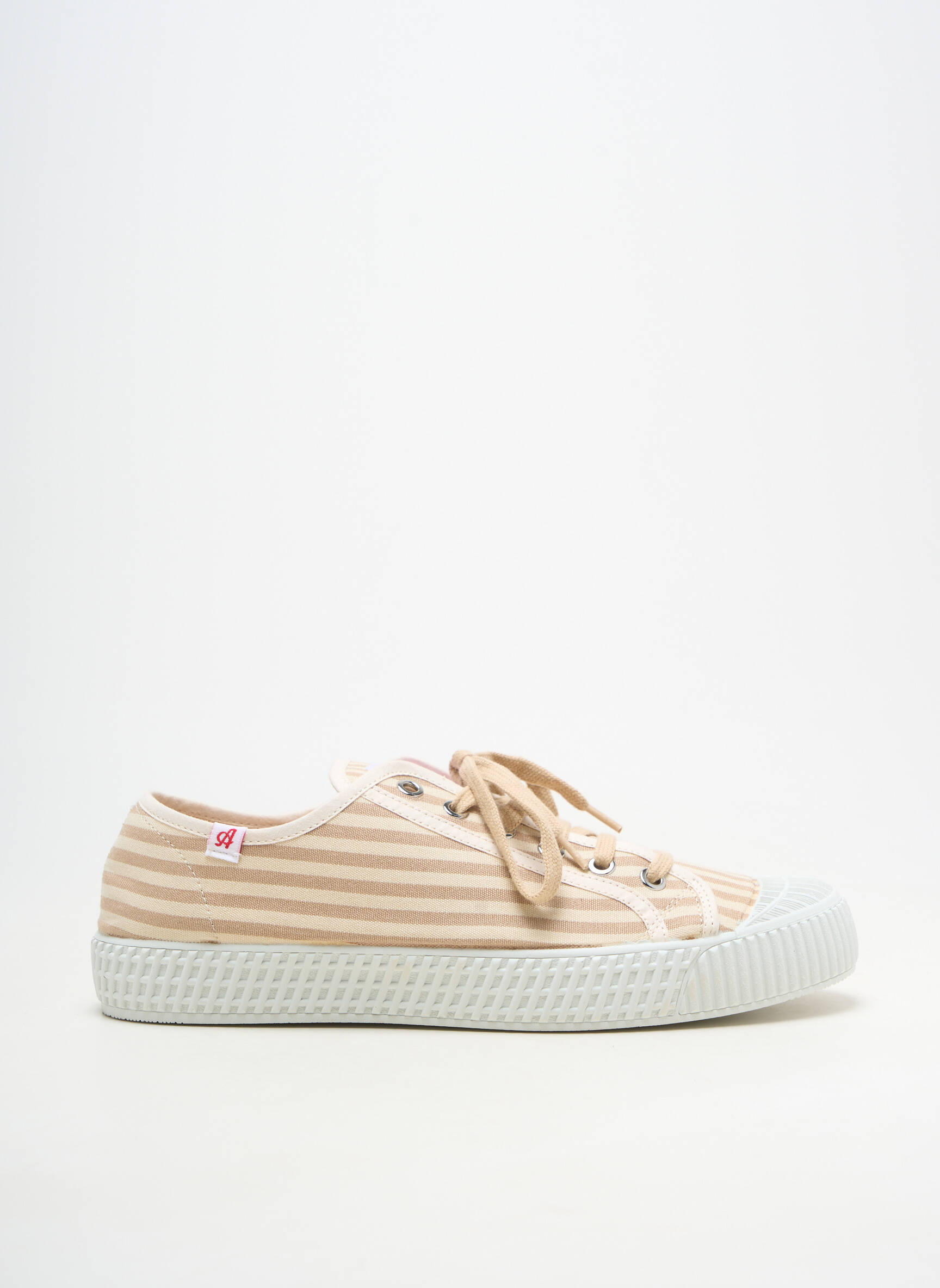 Baskets bout rond talon plat jusqu'à 3cm beige ARNACOEUR femme