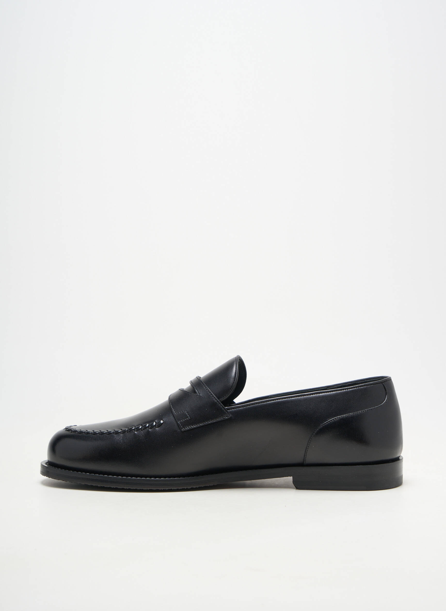 Mocassins matière lisse talon bas noir BALLY homme