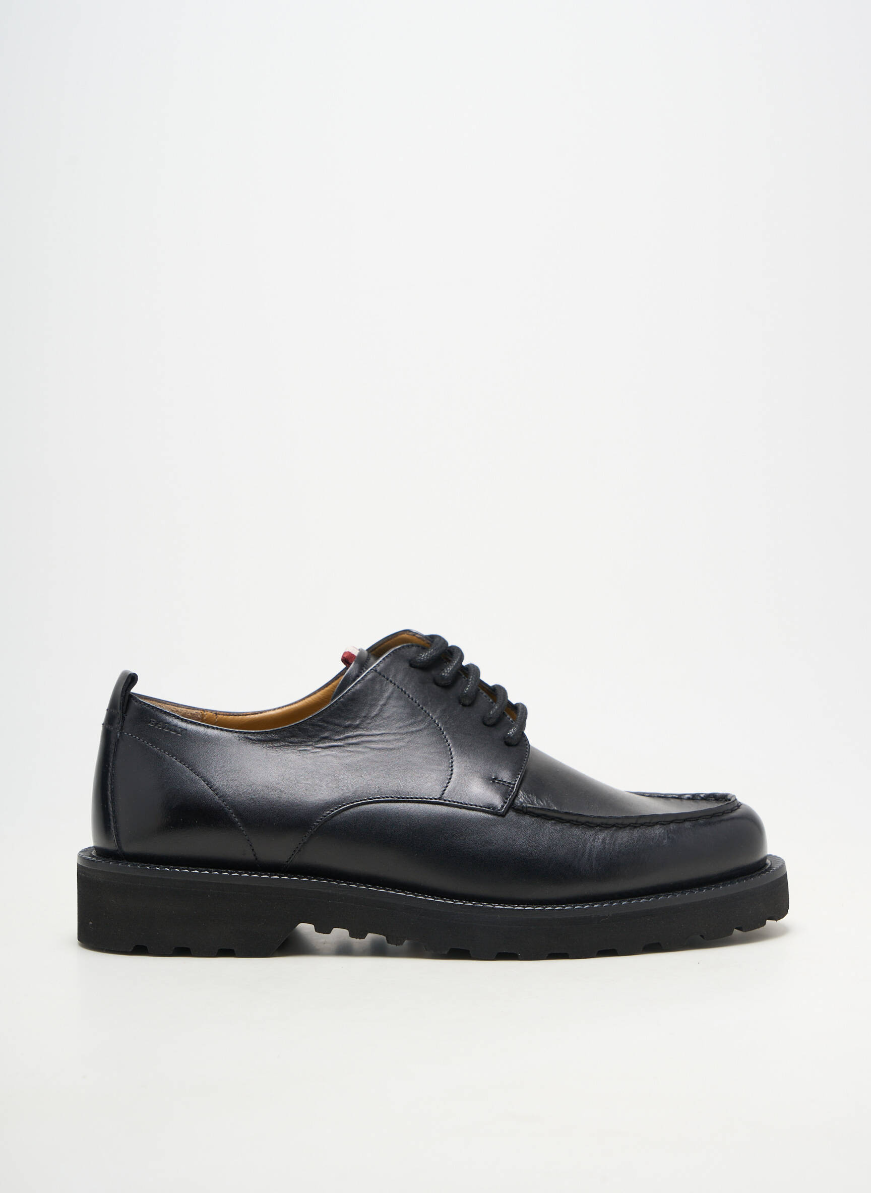 Derbies matière lisse talon bas noir BALLY homme