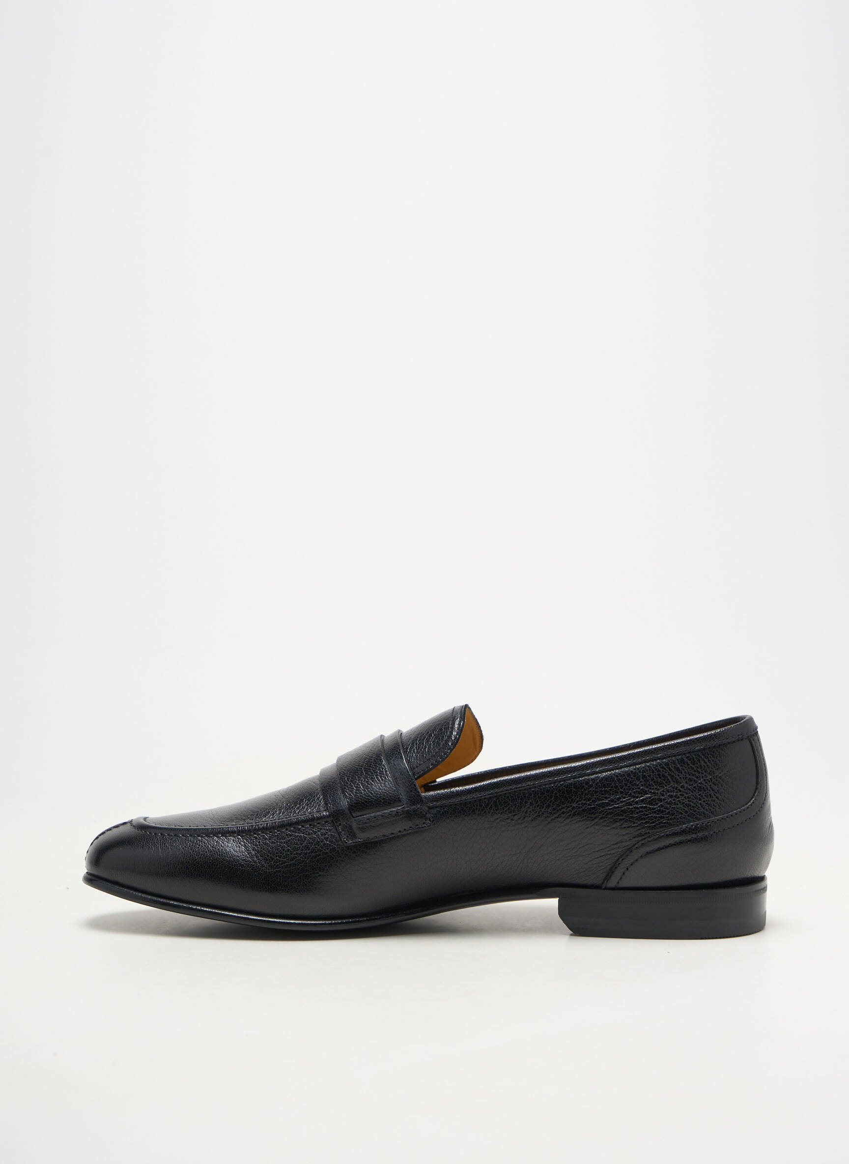 Mocassins matière lisse talon bas noir BALLY homme