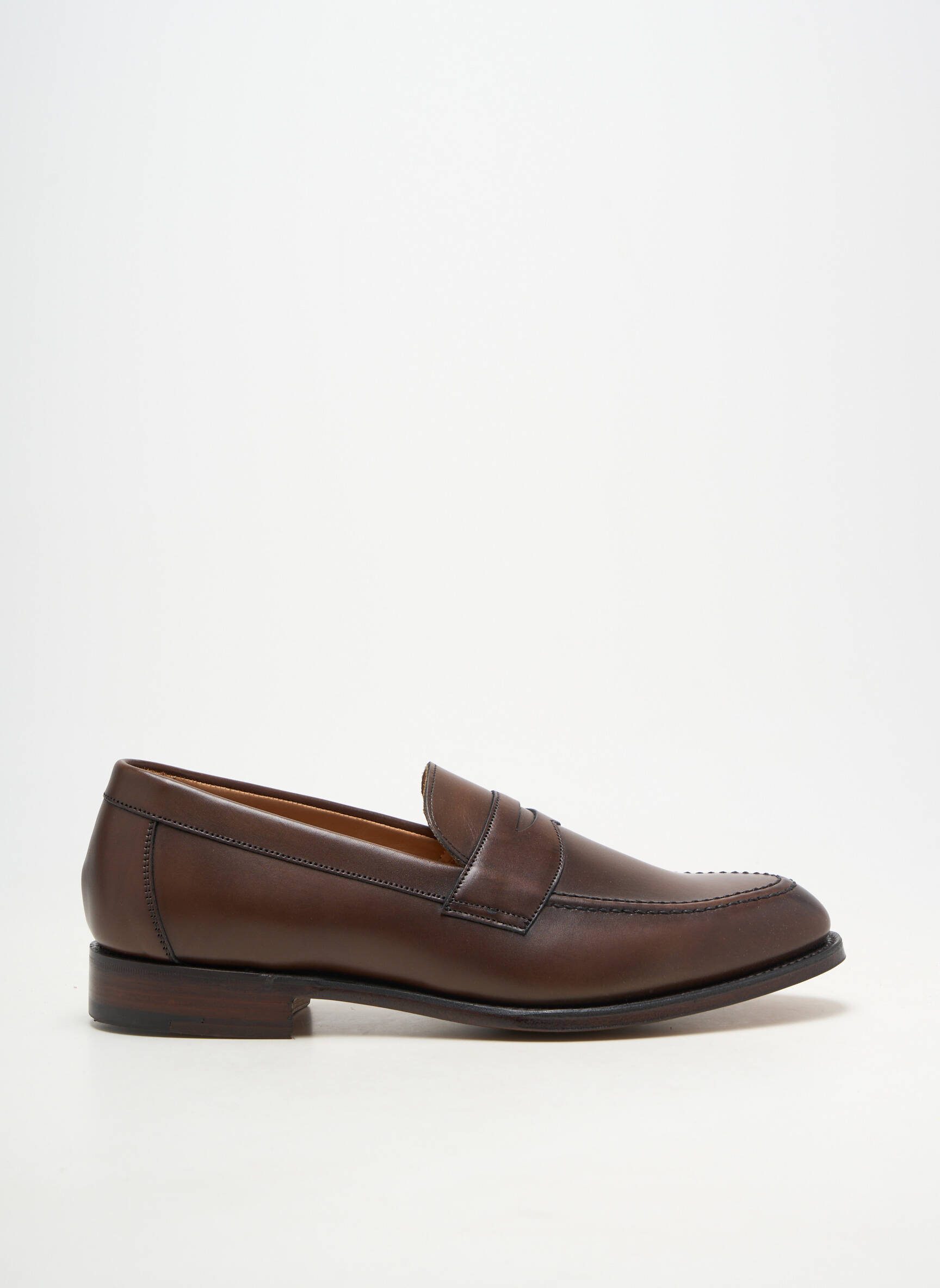 Mocassins matière lisse talon bas marron FACONNABLE homme