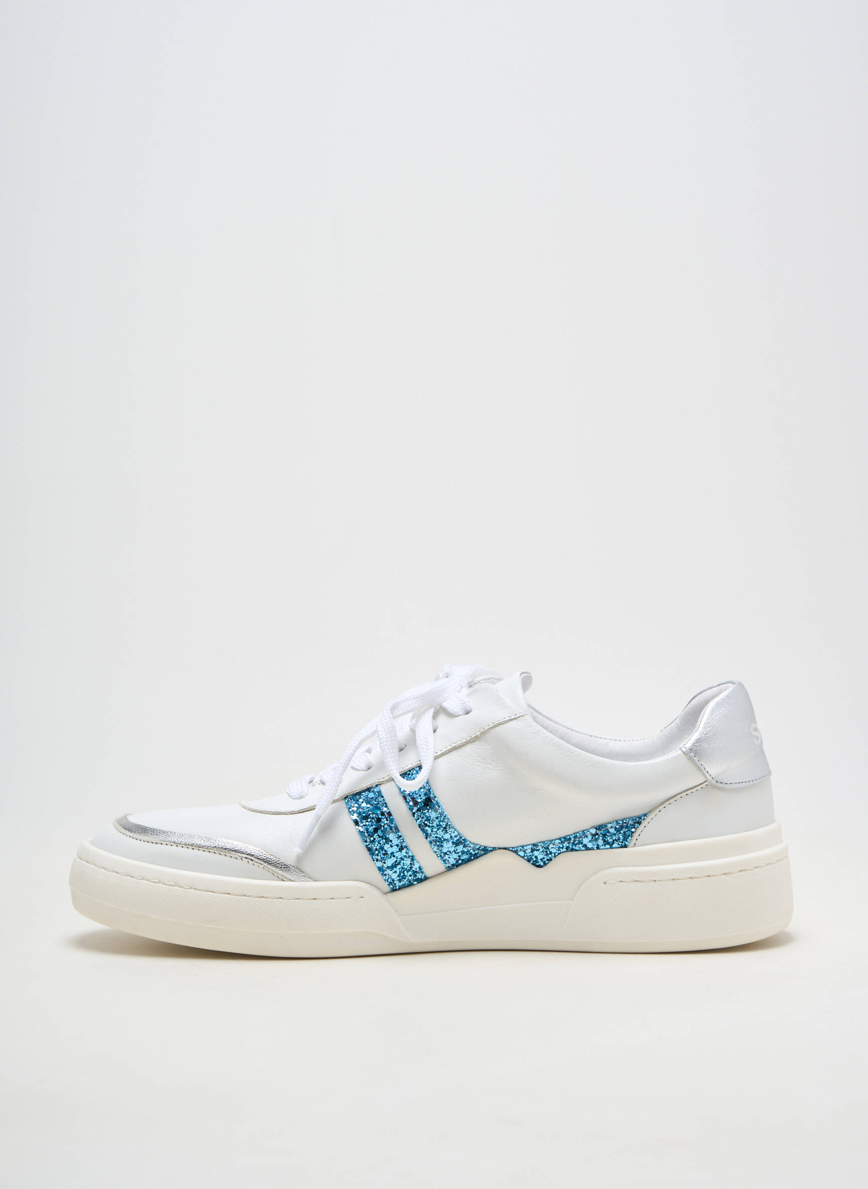Baskets matière lisse talon plat jusqu'à 3cm blanc MYMA femme