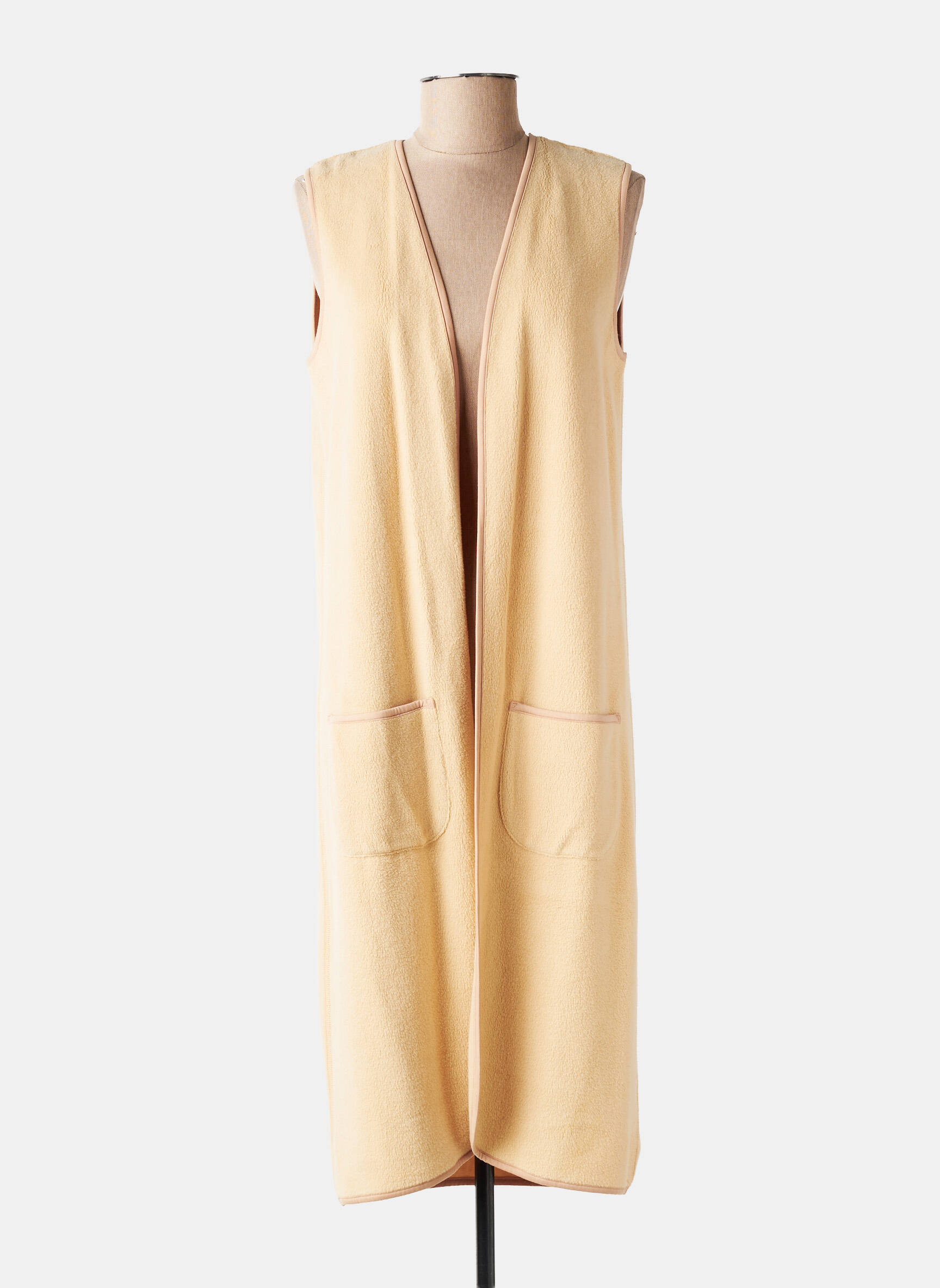 Gilet sans manche coupe droite beige CALIDA femme