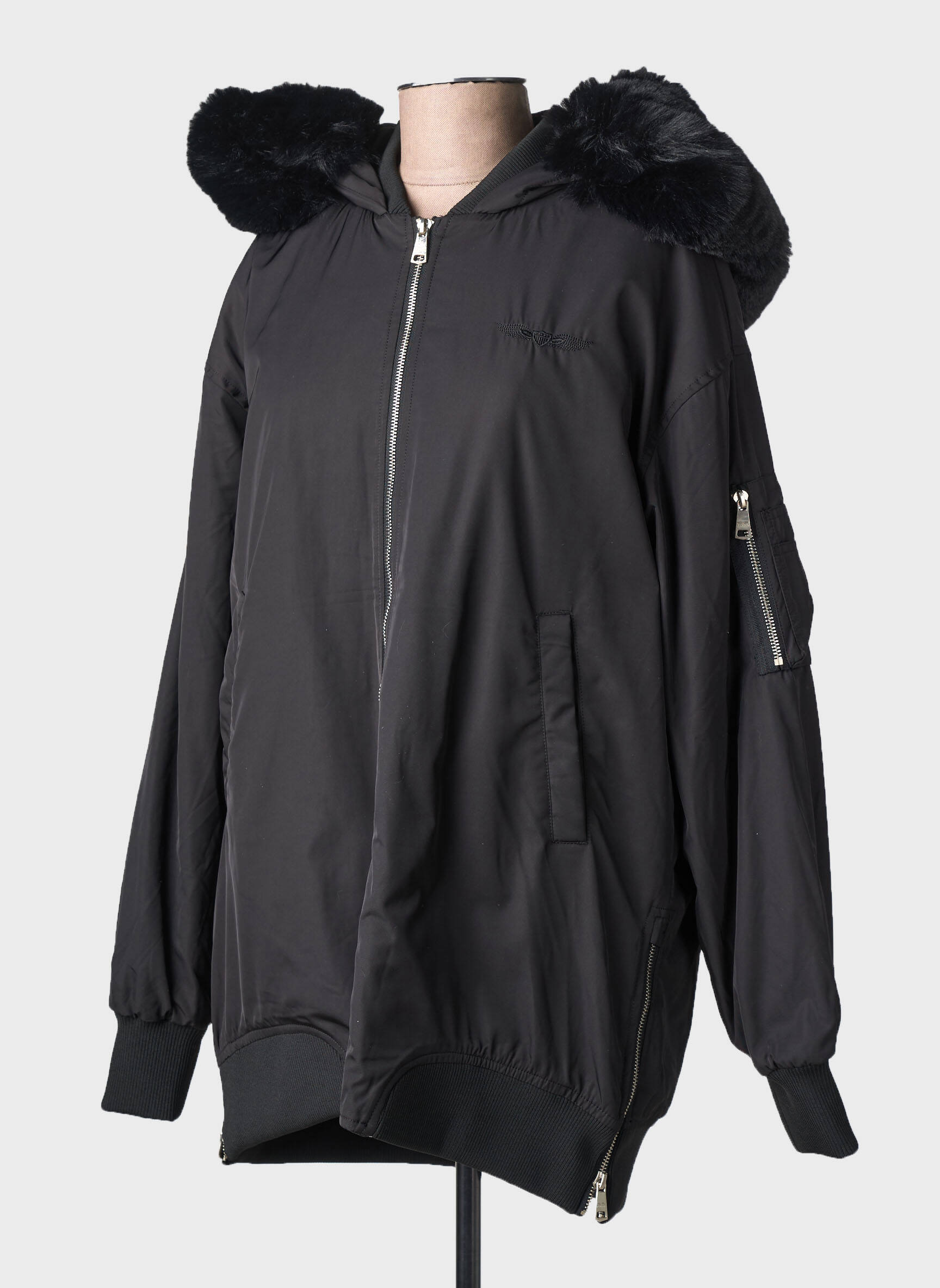 Parka fermeture zippée sur le devant a capuche noir BOMBERS femme