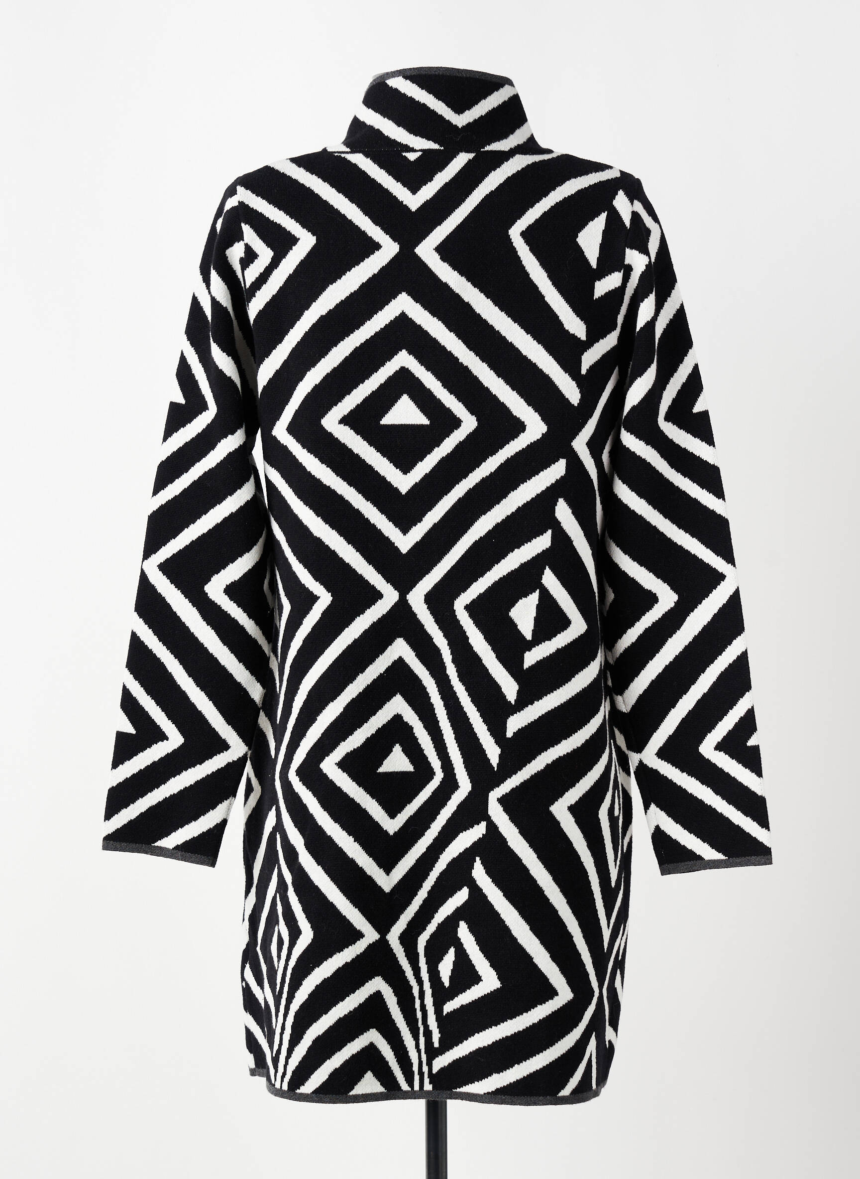 Manteau long coupe cintrée sans capuche noir MARBLE femme