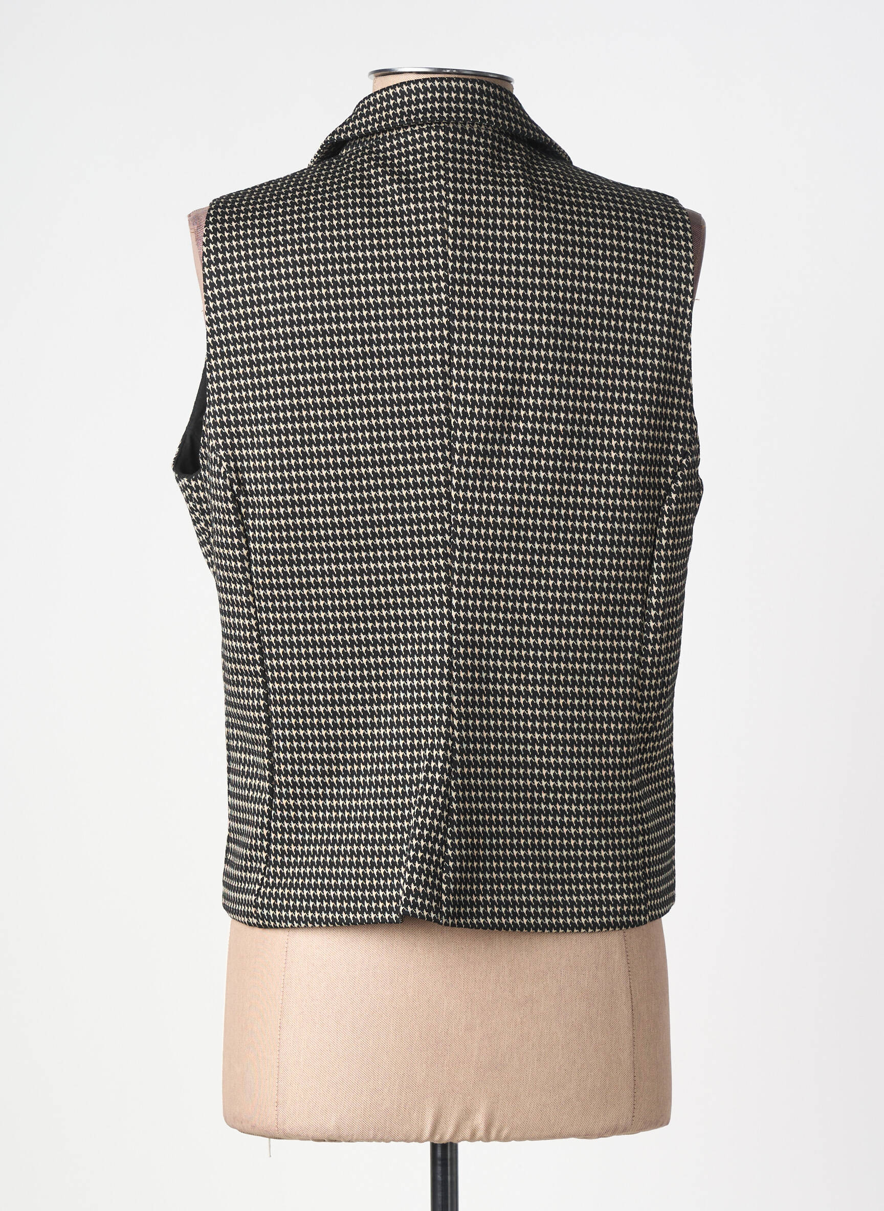 Gilet sans manche coupe cintrée noir SURKANA femme