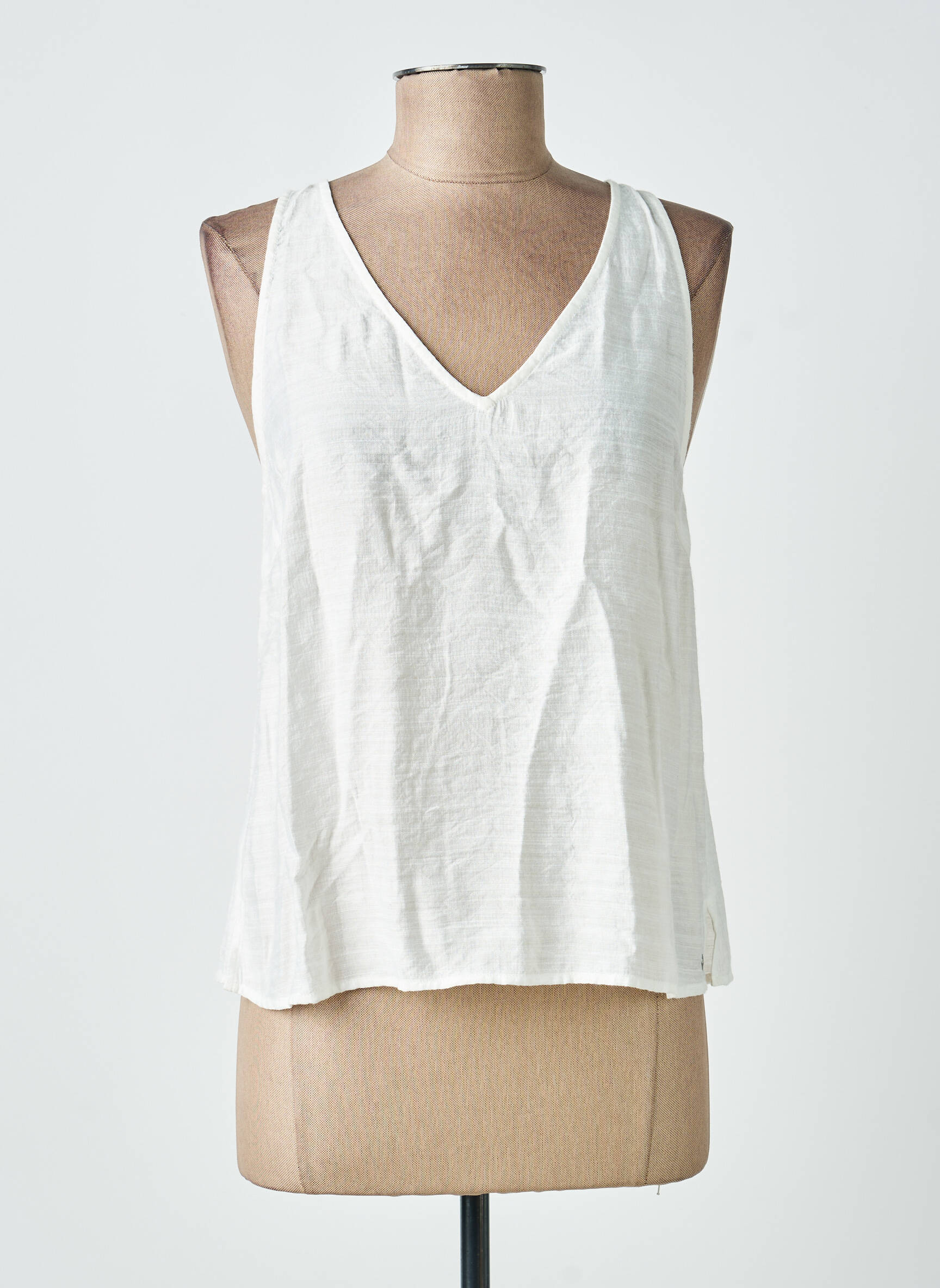 Top coupe fluide sans manche blanc SURKANA femme