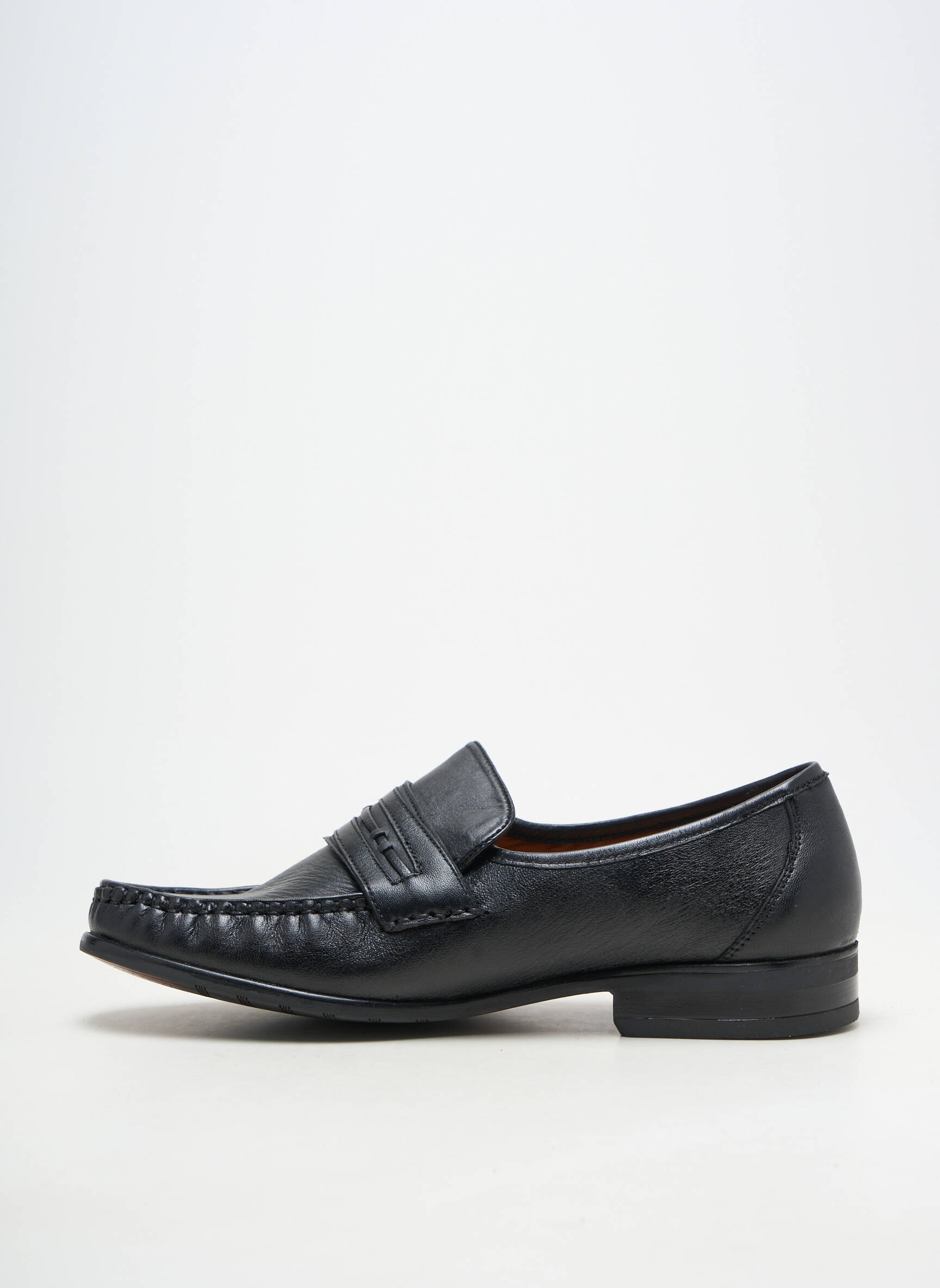 Mocassins matière lisse talon bas noir CASANOVA homme