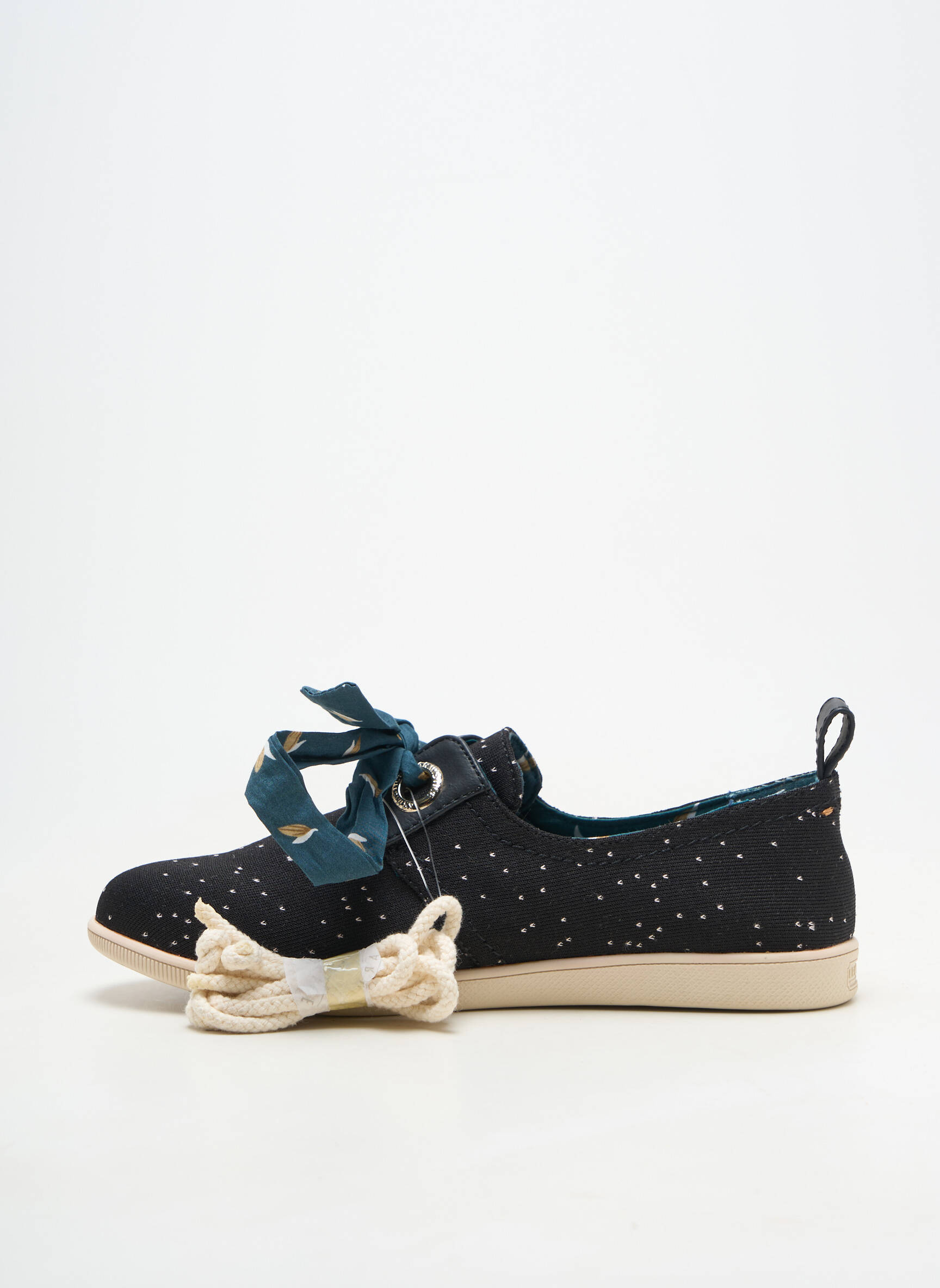 Baskets matière lisse talon plat jusqu'à 3cm noir ARMISTICE femme