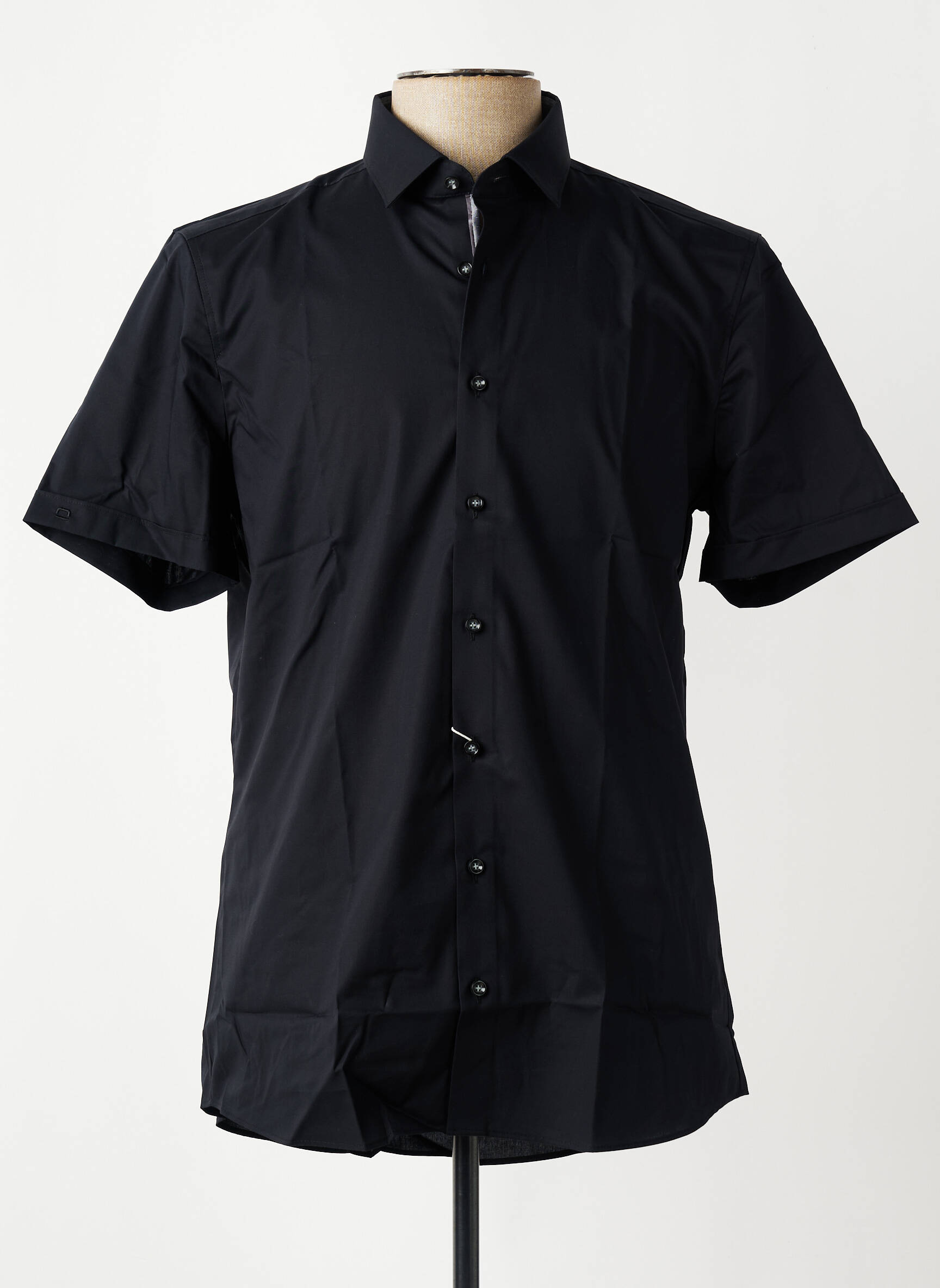 Chemise manches courtes coupe cintrée noir OLYMP homme