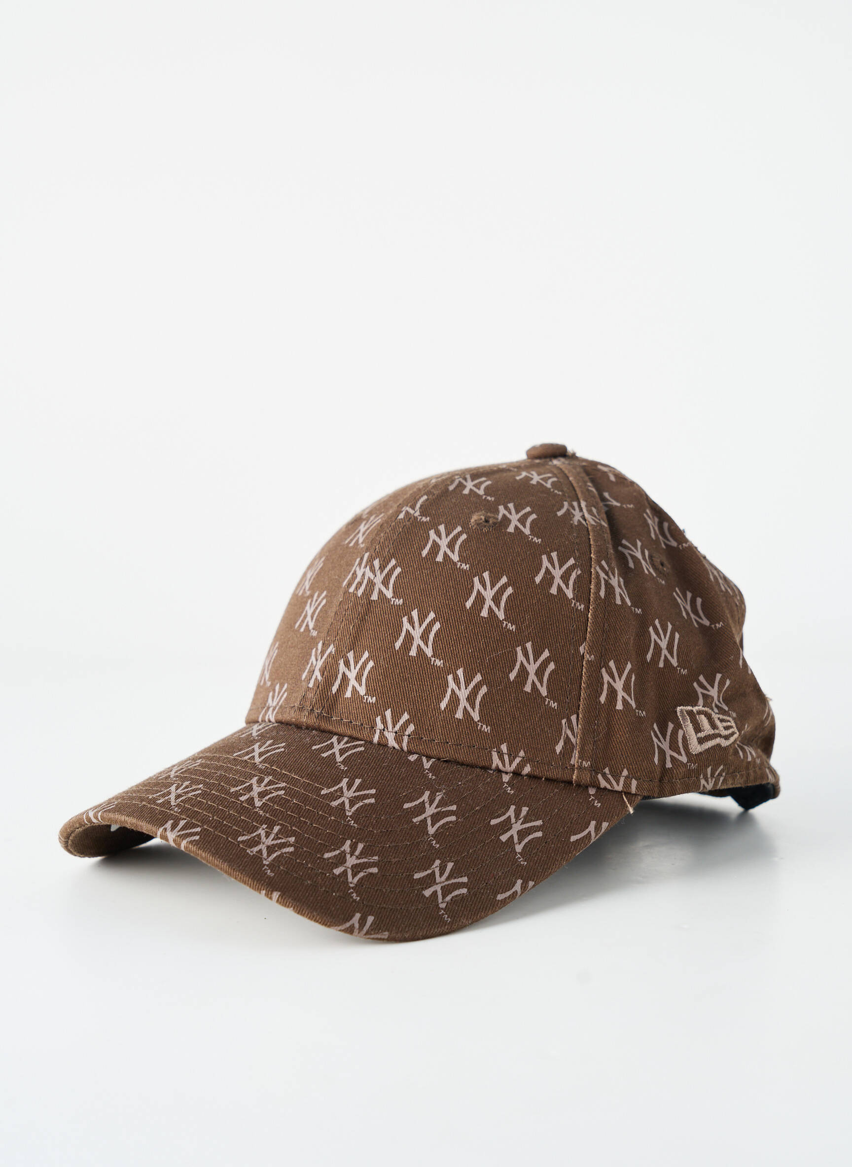 Casquette oeillets d'aération marron NEW ERA homme
