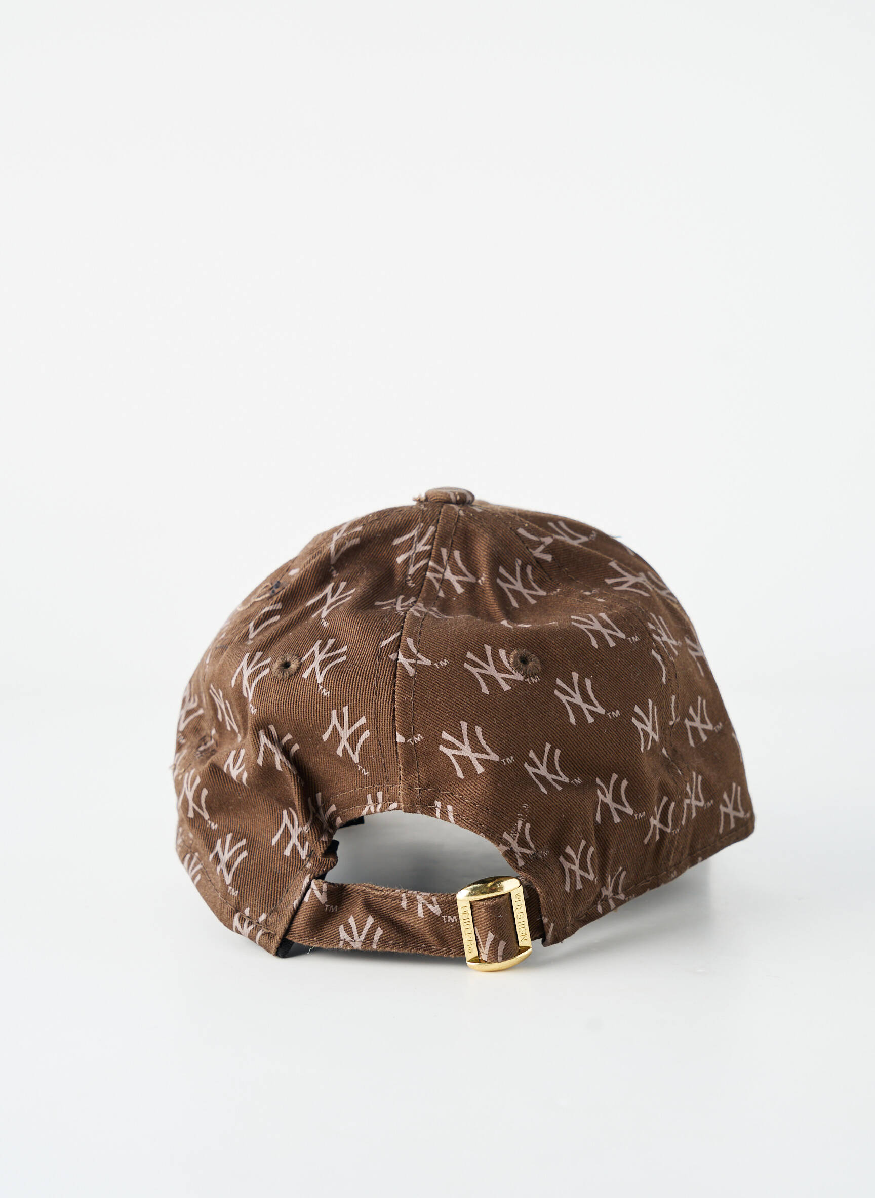 Casquette oeillets d'aération marron NEW ERA homme