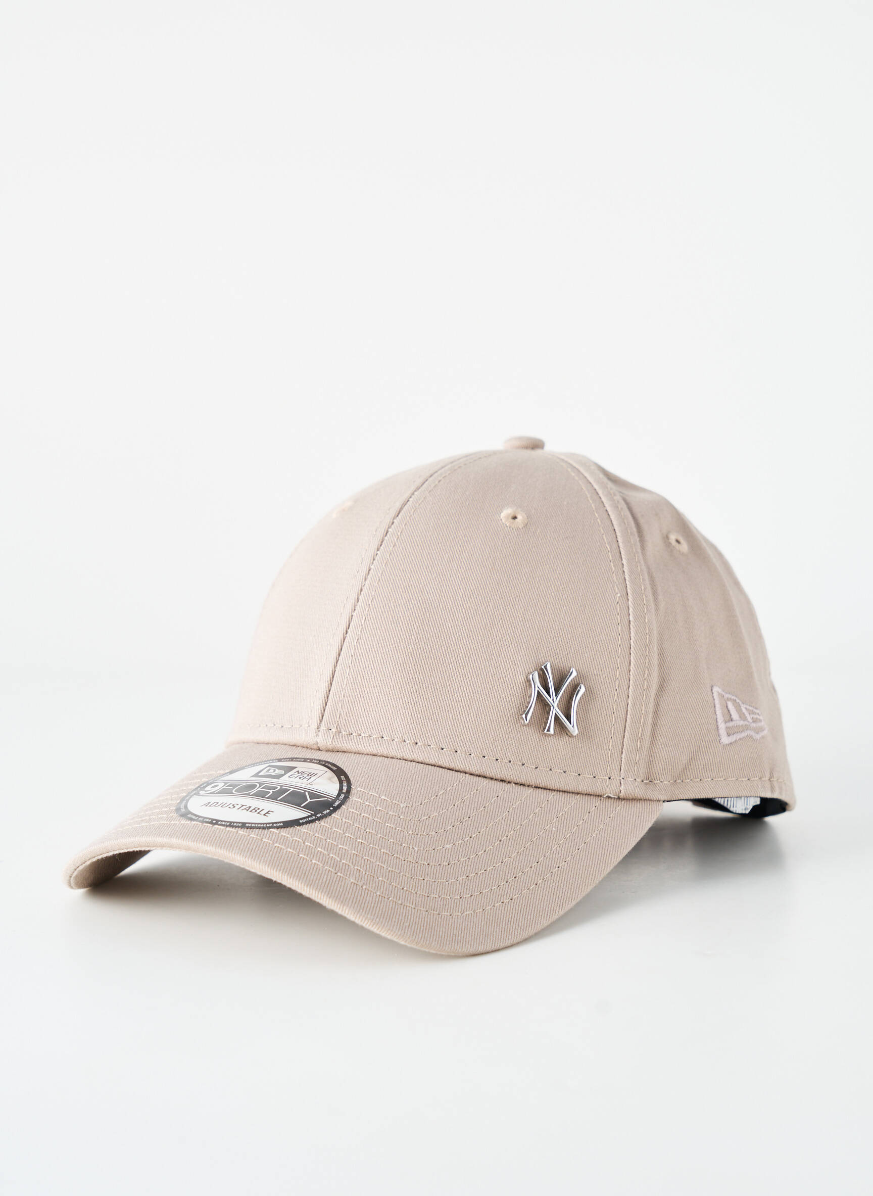 Casquette fermeture pressionnée beige NEW ERA homme
