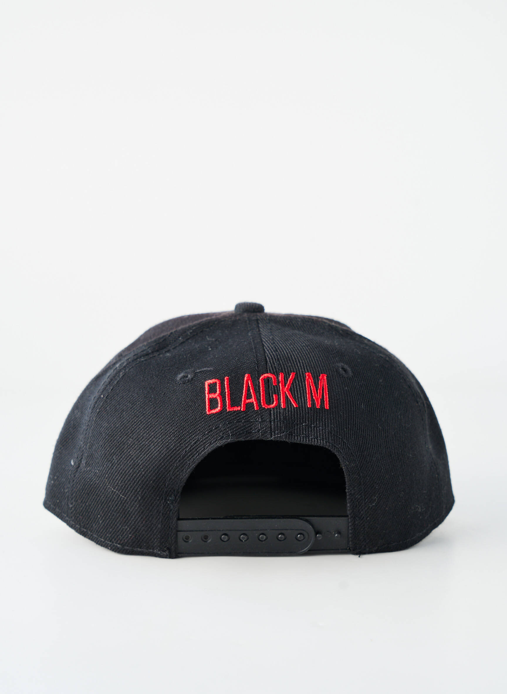 Casquette fermeture pressionnée rouge BLACK M homme