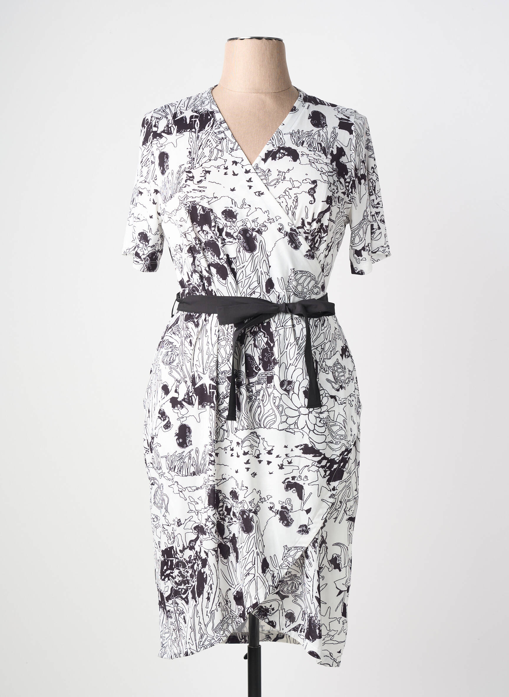 Robe mi-longue imprimé fantaisie manches courtes noir MALOKA femme
