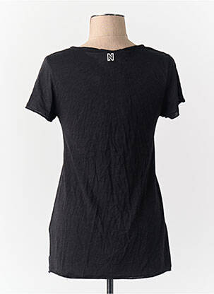 T-shirt noir NIKKIE femme