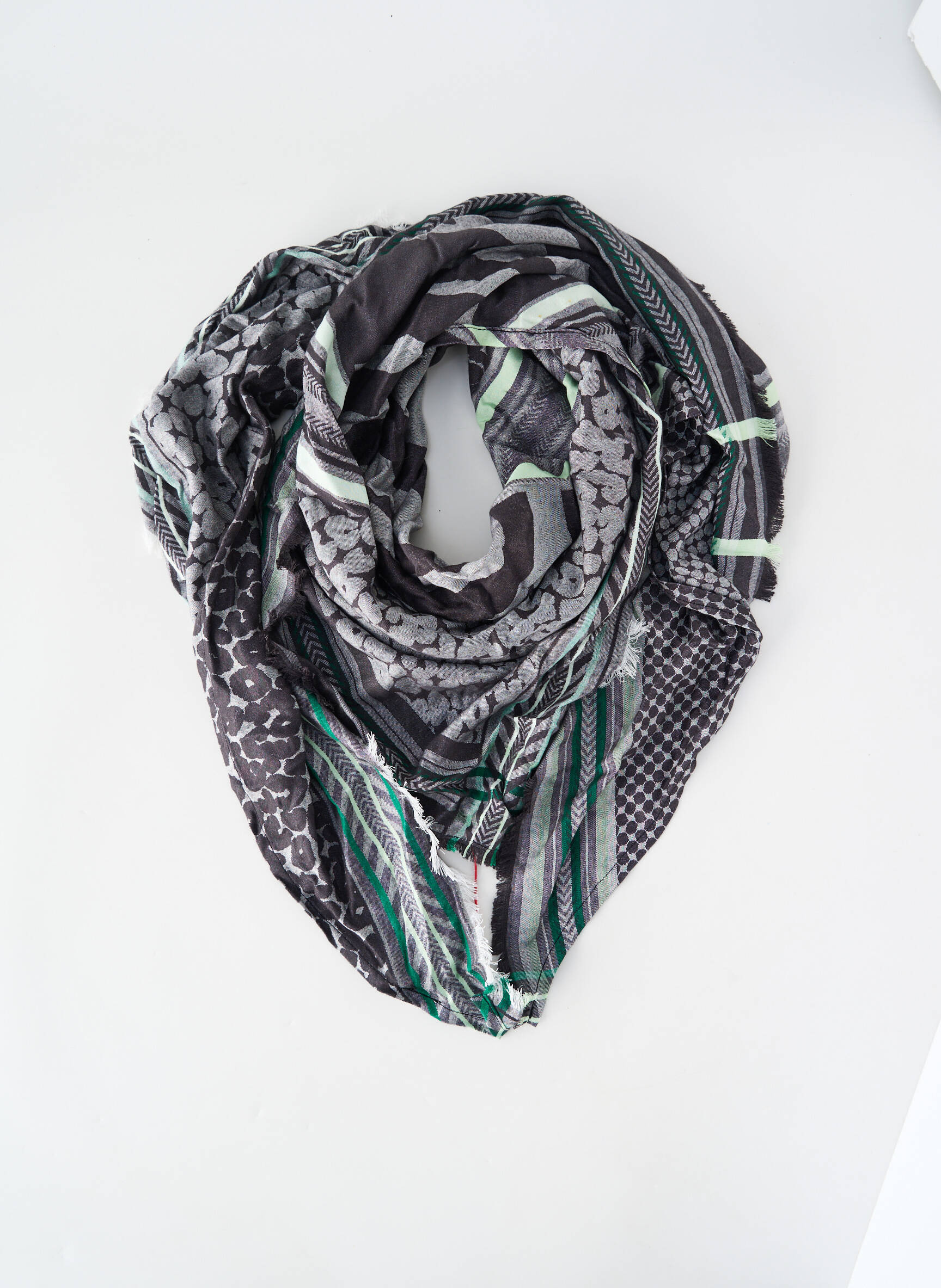 Foulard gris STREET ONE femme