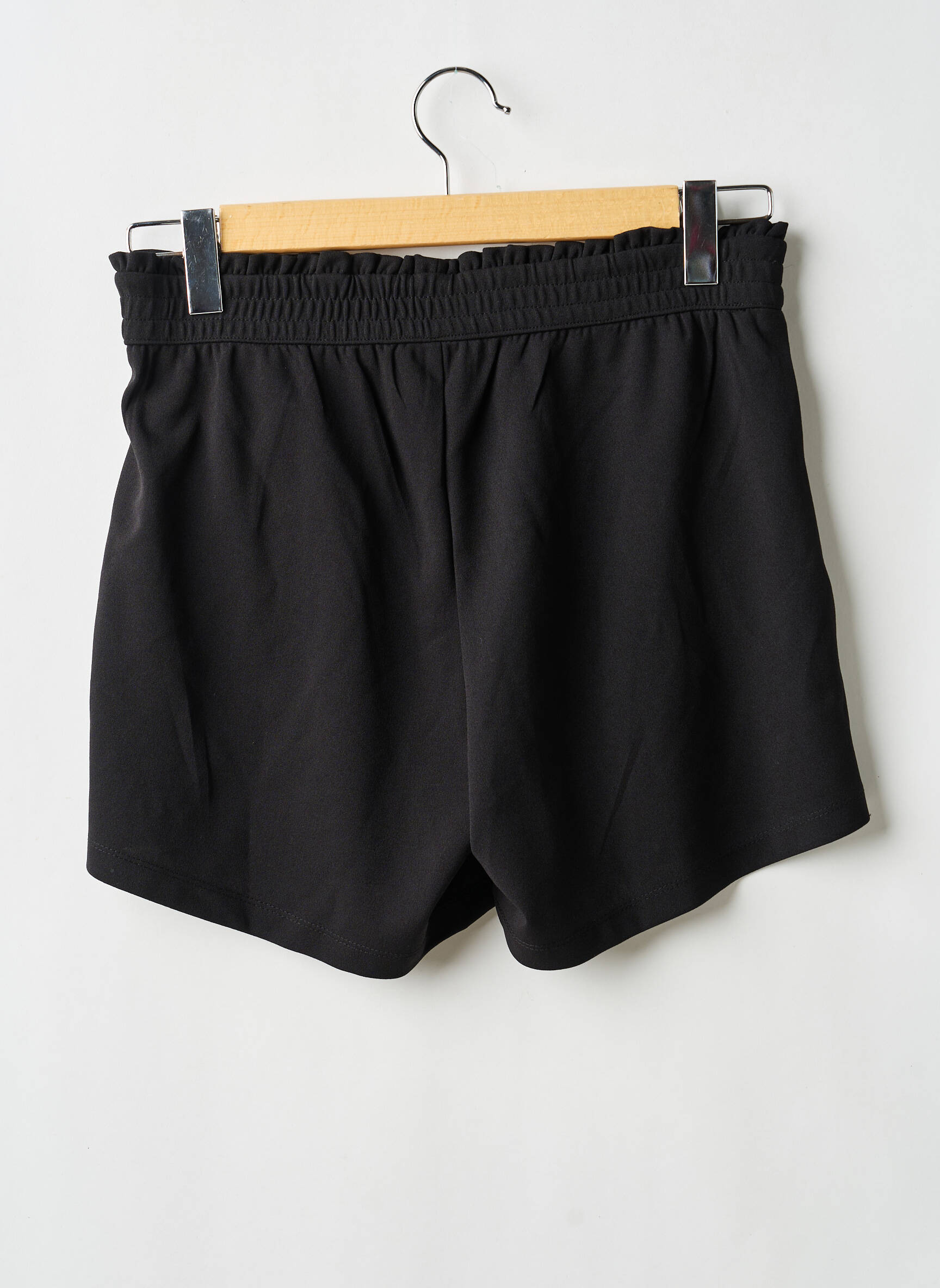 Short coupe droite noir JACQUELINE DE YONG femme