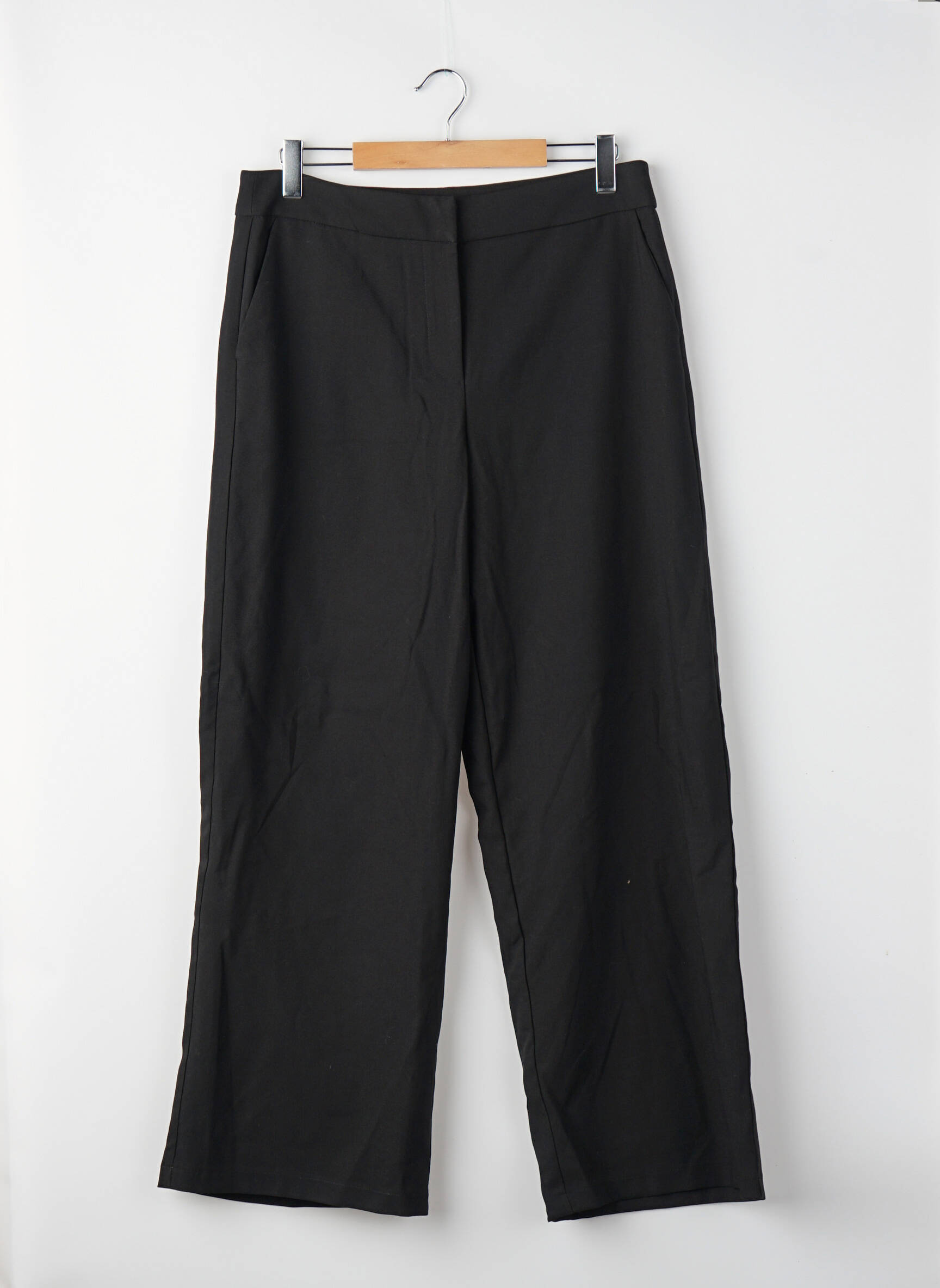 Pantalon droit fermeture zippée sous rabat avec crochet noir VERO MODA femme