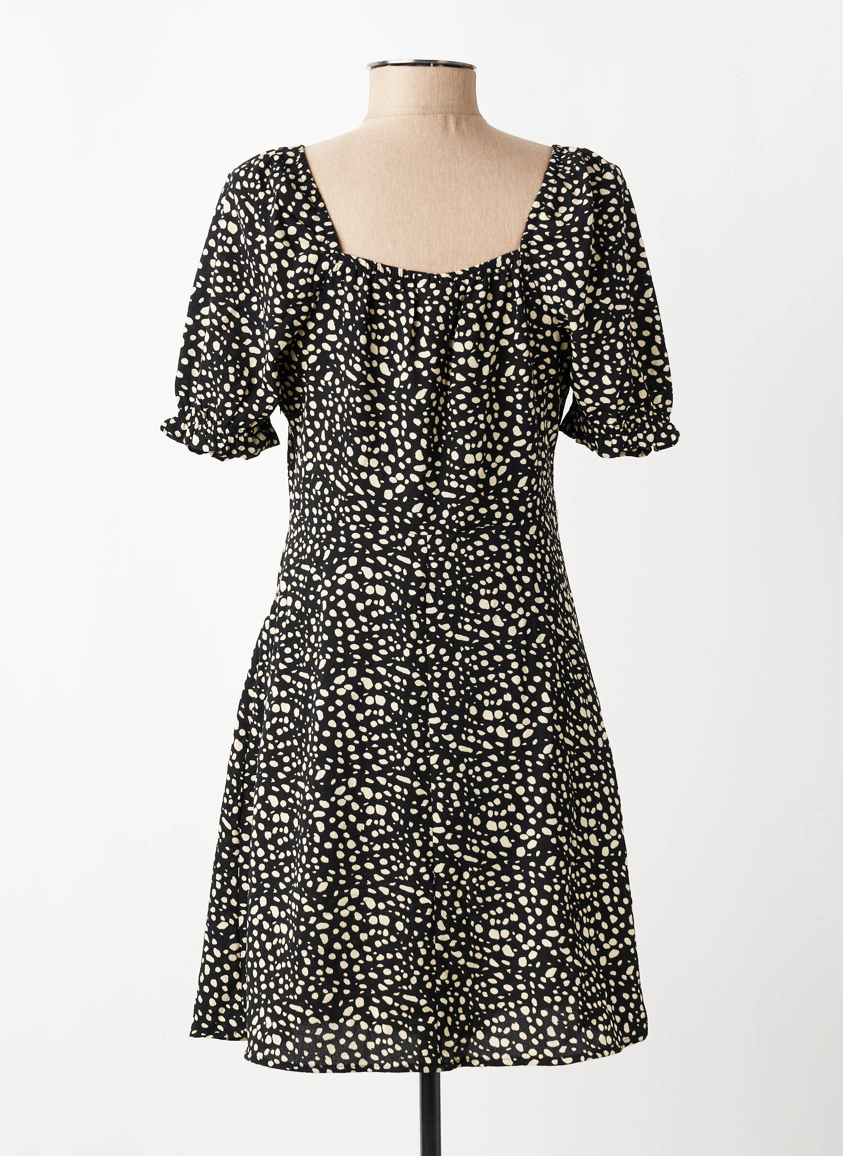 Robe courte manches courtes manches courtes noir JACQUELINE DE YONG femme