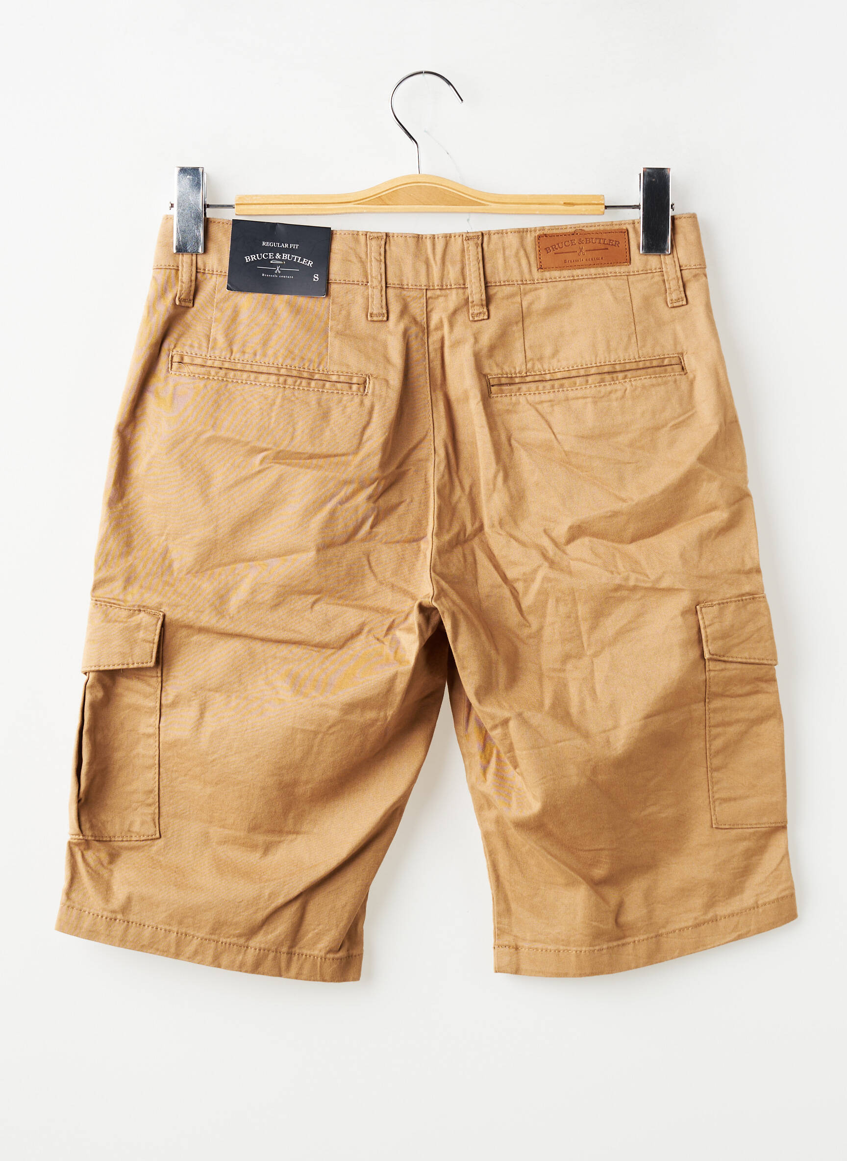 Short beige BRUCE & BUTLER  homme