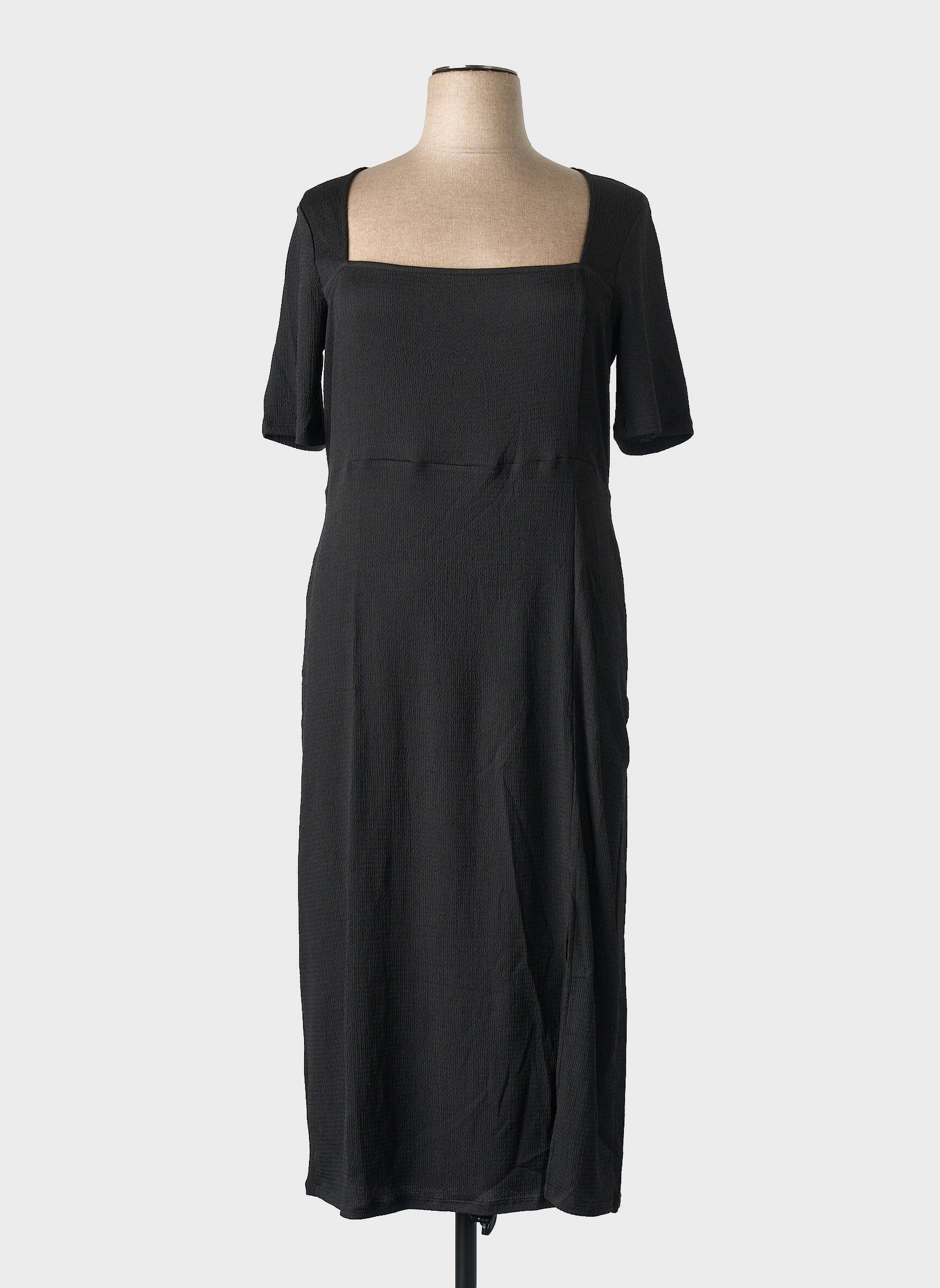 Robe mi-longue noir GINA TRICOT femme