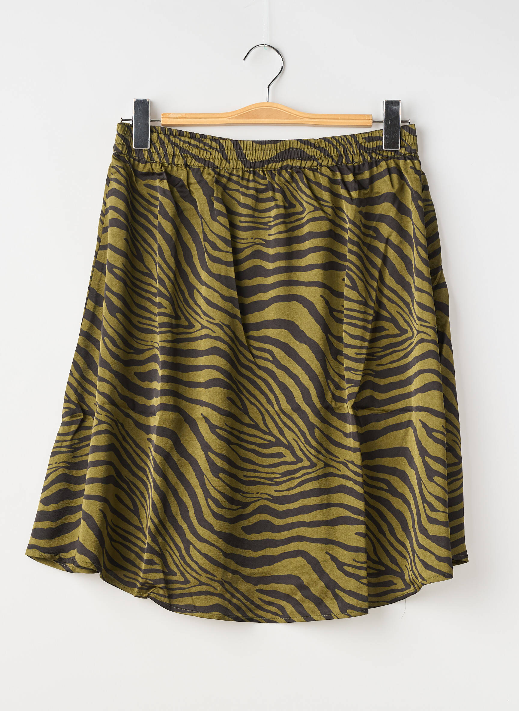 Jupe courte kaki MAMA LICIOUS femme